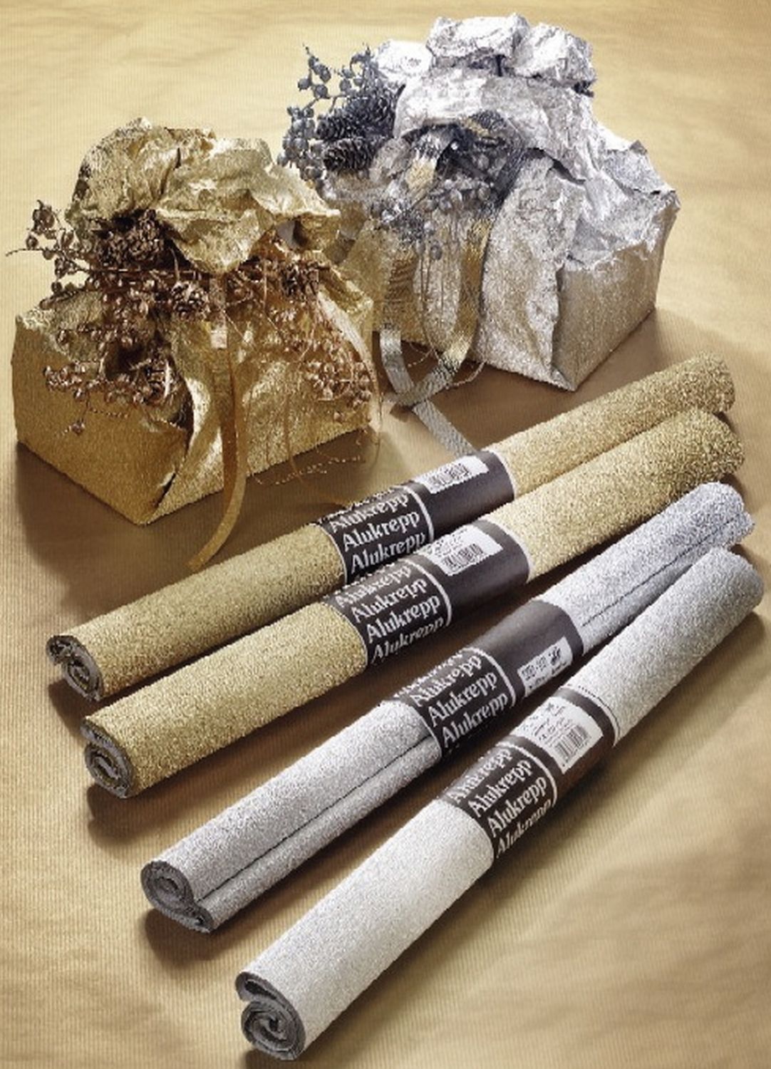 Krepppapier Noblesse - 50 x 250 cm, silber Krepppapier Noblesse - 50 x 250 cm, silber