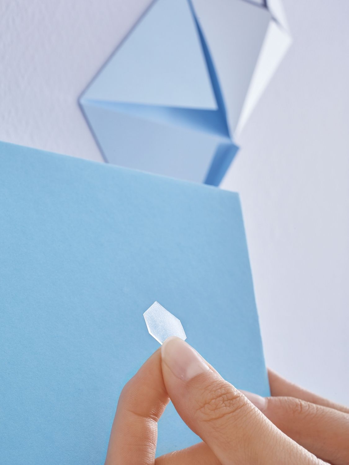 Tack® Klebestücke - 72 Pads, ablösbar, transparent Tack® Klebestücke - 72 Pads, ablösbar, transparent
