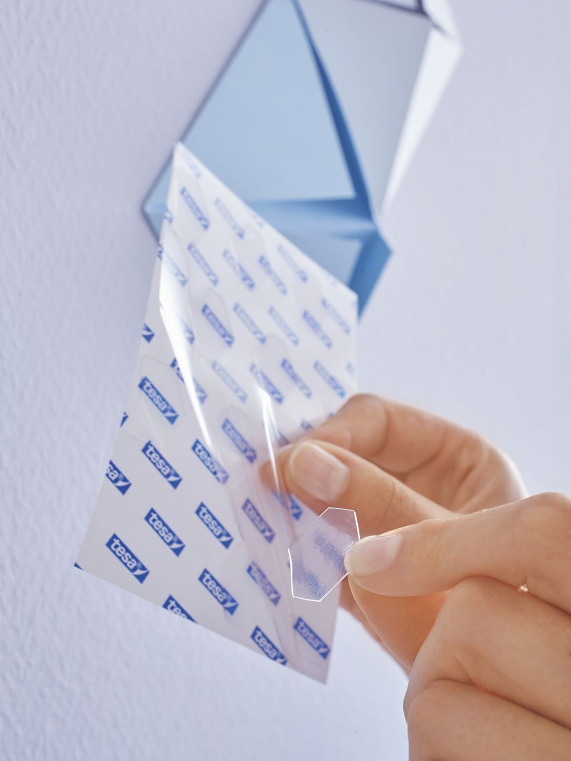 Tack® Klebestücke - 36 Pads XL, ablösbar, transparent Tack® Klebestücke - 36 Pads XL, ablösbar, transparent