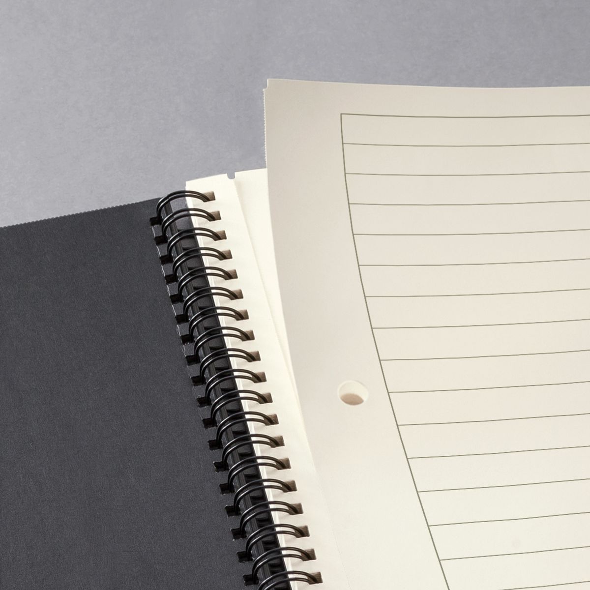 Collegeblock Conceptum - ca. A5, liniert, 80 Blatt, schwarz
